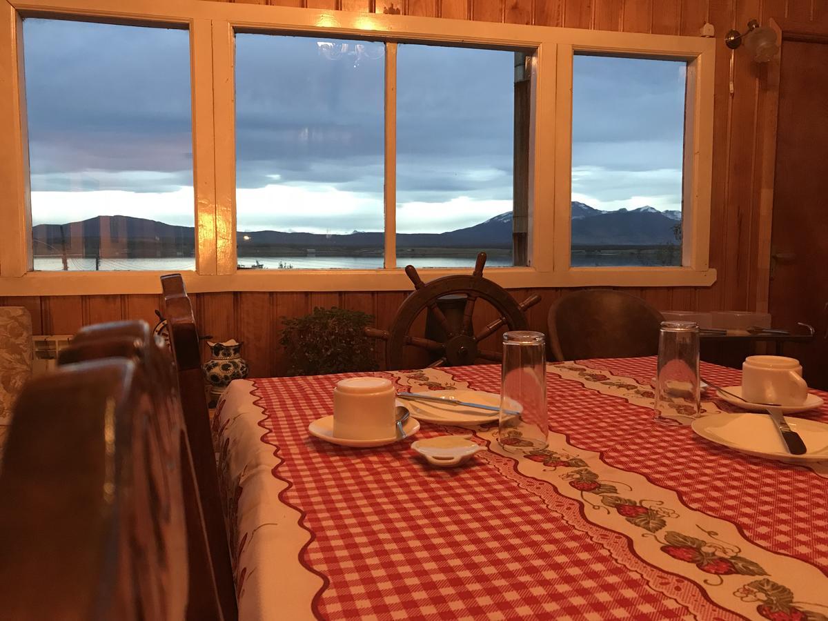 Antiguos Bed And Breakfast Puerto Natales Ngoại thất bức ảnh